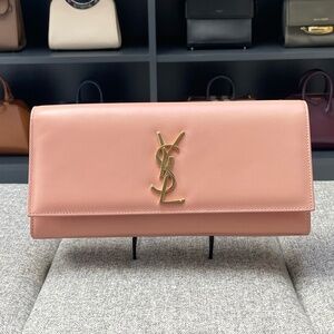 SAINT LAURENT Cassandre Clutch in Peach Pink